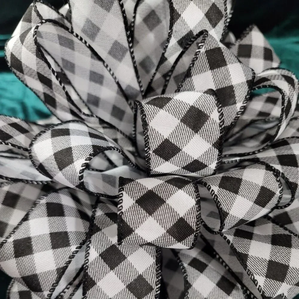 Christmas Tree Bow Topper, Black‎ and White Diamond Harlequin 44 Loop Bow Topper